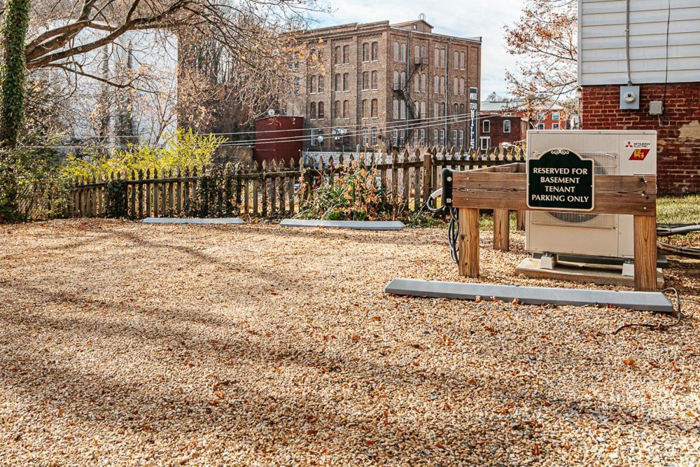 Apartamento The Urban Cowboy Staunton Exterior foto